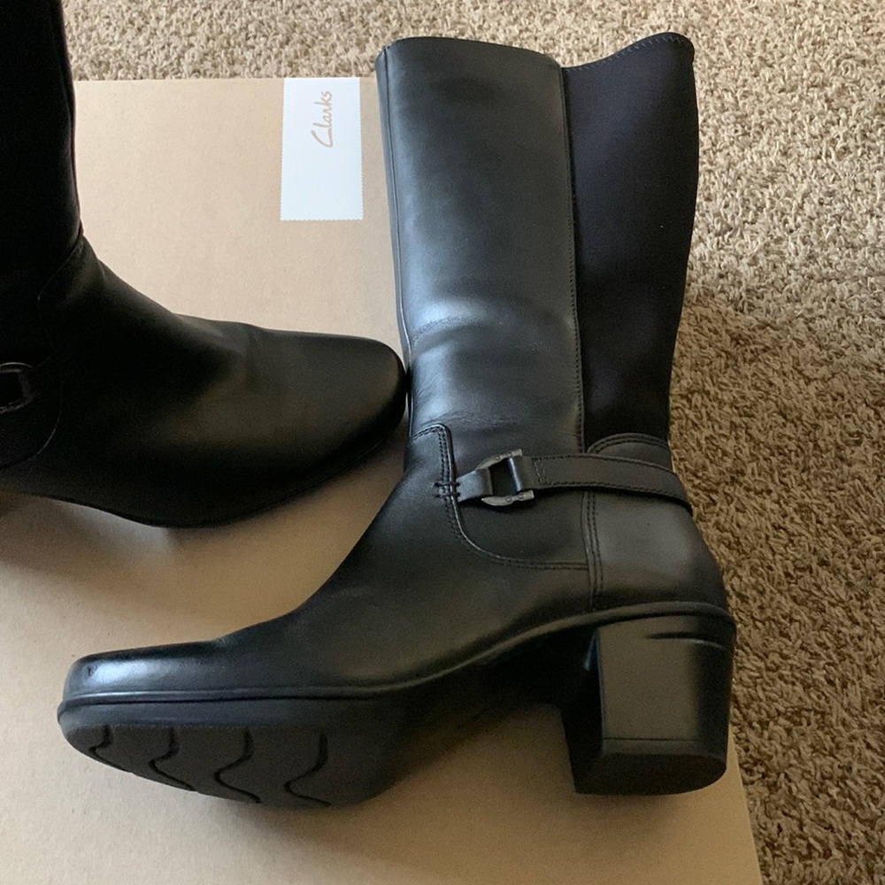 New in Box. Clarks Black Leather Boots. Size 6